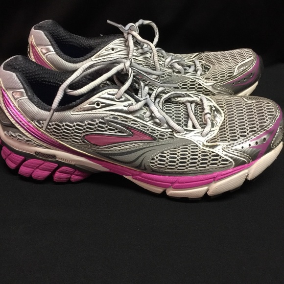 Running Shoe Sz Gray Pink | Poshmark